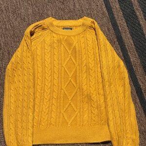 Abercrombie & Fitch Yellow Cable Knit Crew Neck Sweater